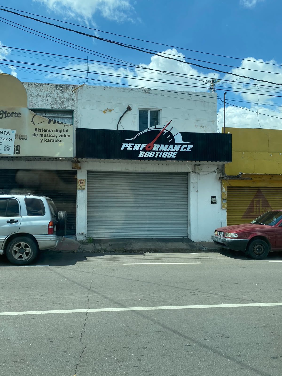 Local en Renta sobre Av Bravo