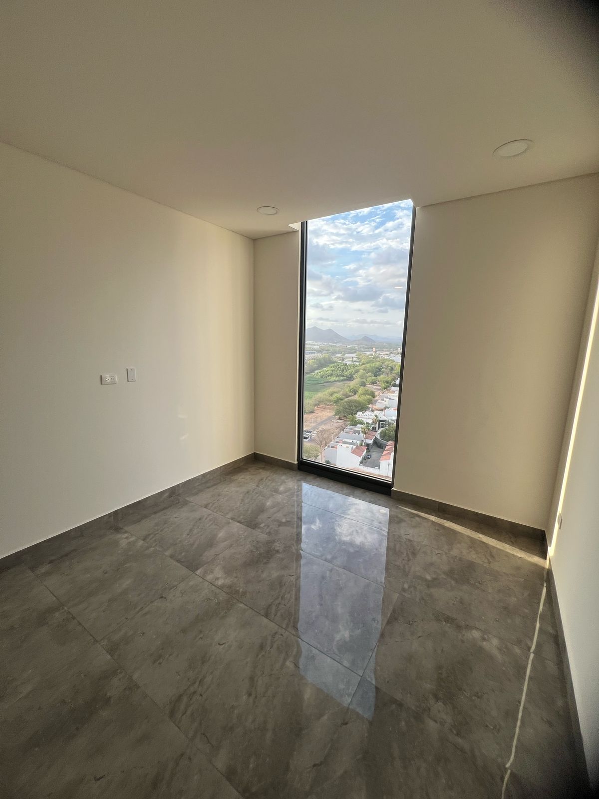 Depa Miletto Piso 14 - Cuatro Rios - Foto 8