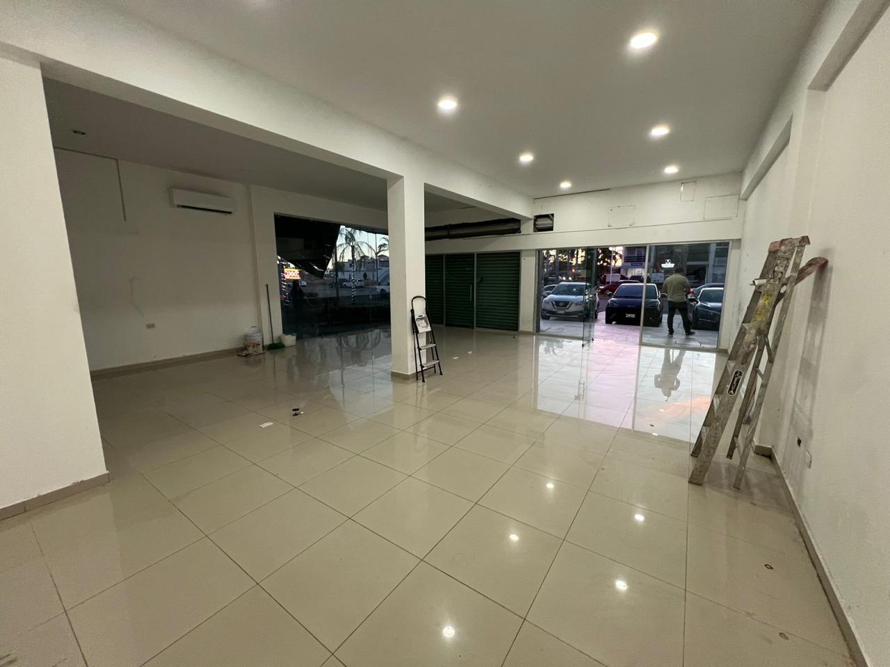 Local Comercial - Culiacán Rosales - Foto 2