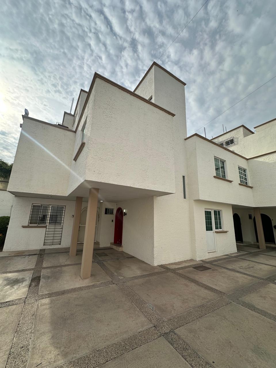 Casa en Venta Frente al Botánico en Privada